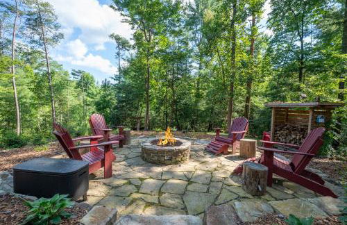 Three Loves Cabin - Three Loves Cabin - Cherry Log GA - Hot Tub, Fire Pit - Foto 4