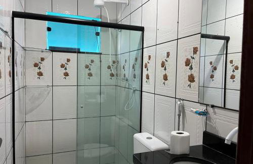 Apto 2 quartos, ar condicionado, 2 banheiros privativos, piscina, no Bairro Cambolo - Foto 25