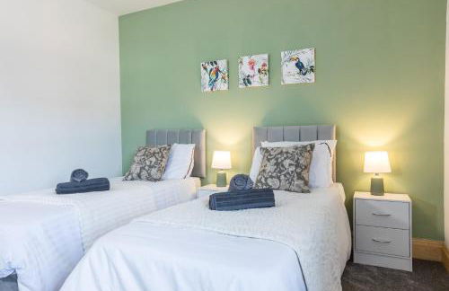 Manchester Retreat, Free Parking & Sleeps 5 - Foto 8