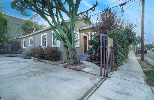 Stylish 2 Bed & 2 Bath at the Heart of Hollywood with Free Parking - One Car only - Foto 15