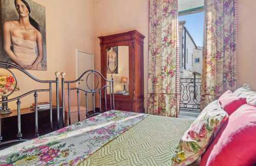 Palazzo Di Lorenzo - Panoramic Terrace and Pool - Photo 5