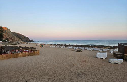 Vila Golfinho, with heated pool, rooftop lounge and ocean views - Foto 55