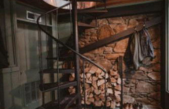 Imaginative Octogonal Glass Treehouse on Seven Private Acres near Great Barrington, MA - Foto 13