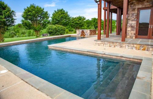 One Of A Kind Home in VA Wine Country on 50 acres - Foto 10