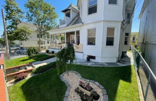 The Pearl-Lovely Victorian Home with Bed and Breakfast Energy - Foto 10