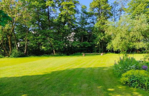 Wind in den Weiden, Übernachten am Bachlauf - Foto 18