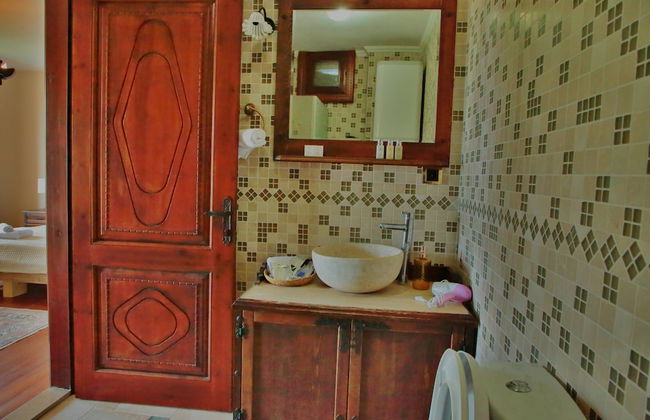 The Mira House - Photo 55