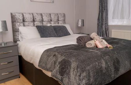 Lovely 2 Bedroom Home Coventry - Foto 10