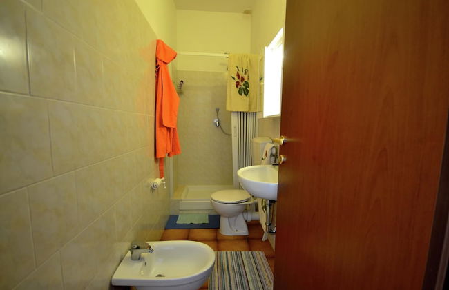 Sunlit Home With Pool - Foto 13