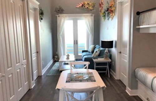 Seahorse Inn - Walk to Sunny Beach and Ocean Views - Foto 9