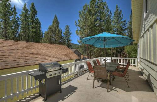 Sunshine Cabin - Cozy 2-Story Getaway - Photo 48