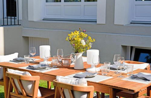 NEW Remodeled Home 4Bed/3.5Bath, Walking to BEACH! - Foto 61