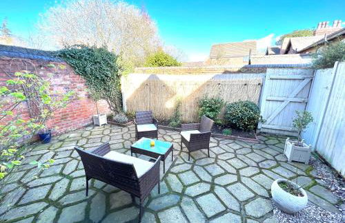 Central Knutsford - Photo 16