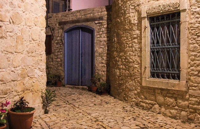 Lania Royal Oak House by TrulyCyprus - Foto 16