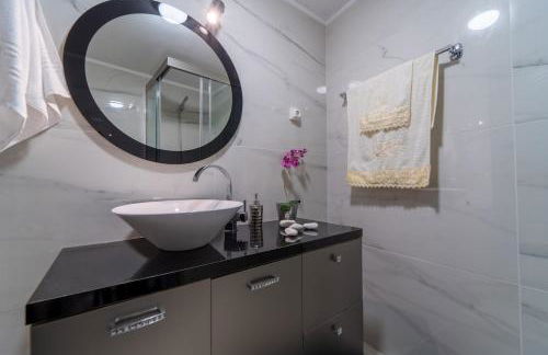 Lovely Stonehouse in the village - Foto 15