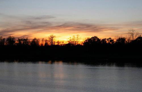 Waterfront Sunset Views in Port City Wilmington NC - Foto 33