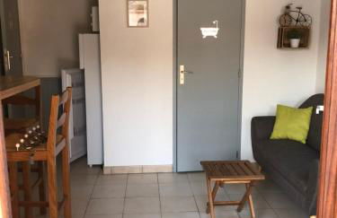 AU MIMOSA - Gîte Le Murier - Foto 4