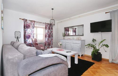 Apartments Fraj with Jacuzzi - Foto 9