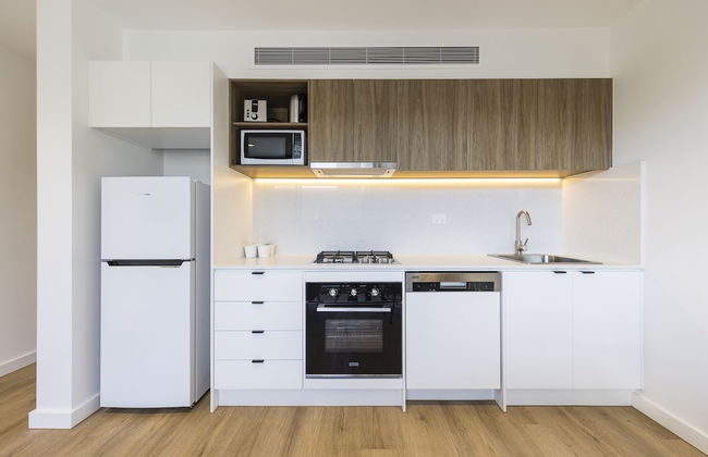 Q Squared Serviced Apartments - Photo 5