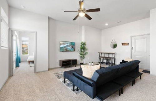 LUX 2B2B Apt Near Heart of Austin with Pool & Parking - Foto 23