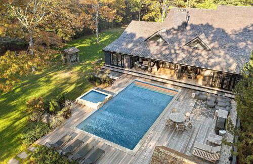 Wainscott Woods by Rove Travel - Luxe Estate with Pool - Foto 41