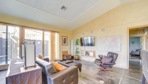 Mtn-View Home with Fenced Backyard in Rimrock! - Foto 4