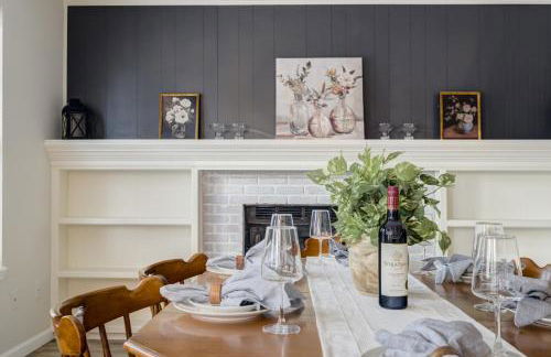 Modern 6BR Home in Briargate - Pet Friendly - Foto 2