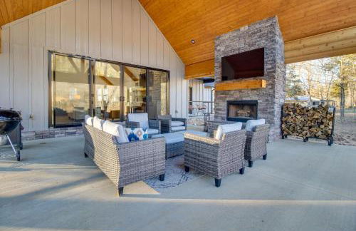 Waterfront Flippin Retreat with White River Access! - Foto 33