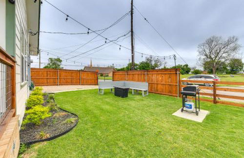 2 Mi to Dtwn Chic Waco Studio with Fire Pit! - Foto 18