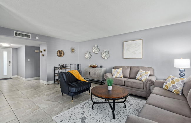 Palm Tree Paradise Heated spa Pool Firepit - Foto 6