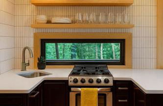 Lux Tiny House with Waterfront, Kayaks, Hot Tub, Arcade - Photo 12