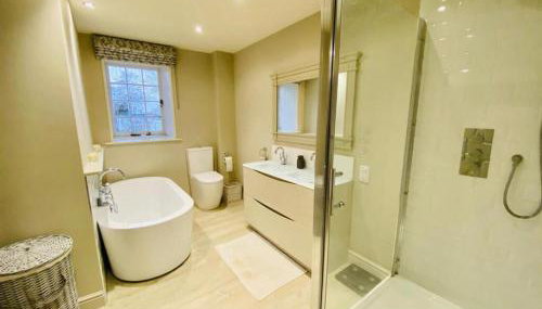 Yarwell Mill - Photo 4, towels, Shower