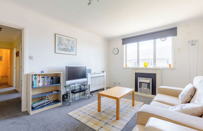 Homely 1 Bedroom Apartment in Beckton With Parking - Foto 6