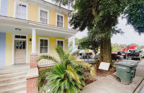 Newly Renovated 3BDR with Backyard Starland District - Foto 27