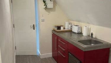 8 Studio, cosy loft, 50m to Airbus, bus-stop 20m, - Foto 4