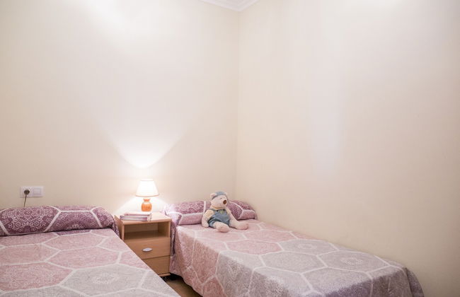 Marineu Los Almendros - Foto 4