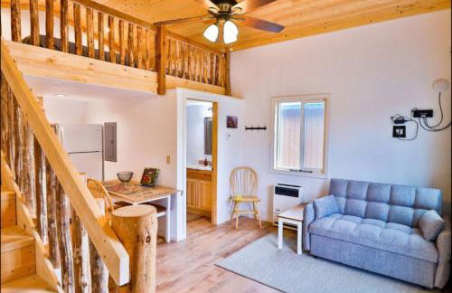 King Salmon Suite, Cabin 4 at Lower Kenai Lodge - Foto 3