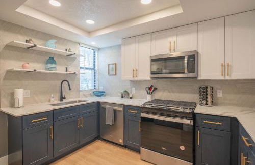 Luxury Retreat with Private Pool & Workspace - N268 - Foto 4