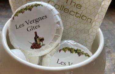 Les Vergnes Gîtes Countryside Getaway with Pool - Foto 21