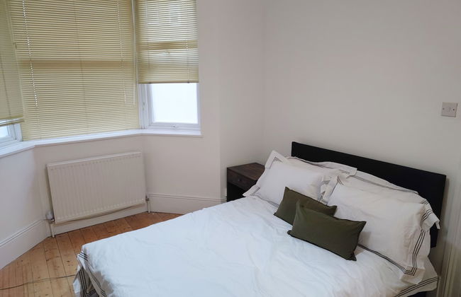 Charming 2-bed Apartment in London - Foto 2