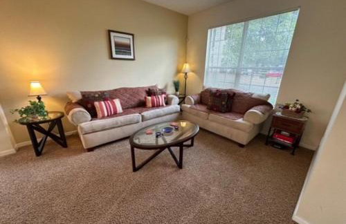 South Facing Pool Home - Room for the Whole Family! - Foto 14