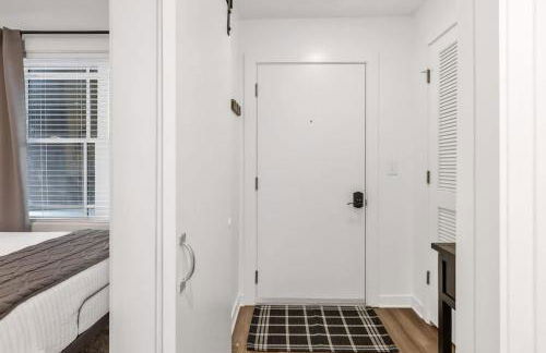 Huge Private Patio with Games & Skyline Views - Foto 17