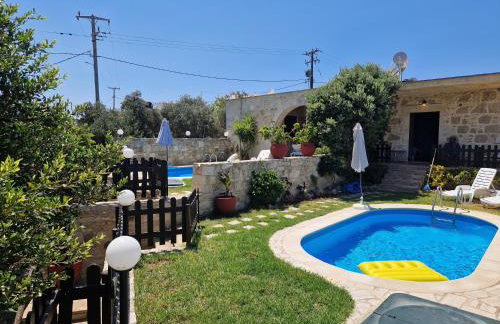 VILLA MICHAELA - Photo 1