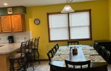 Luxury Cabin #21 With Hot Tub and Jacuzzi on Patoka Lake in Southern Indiana - Foto 7