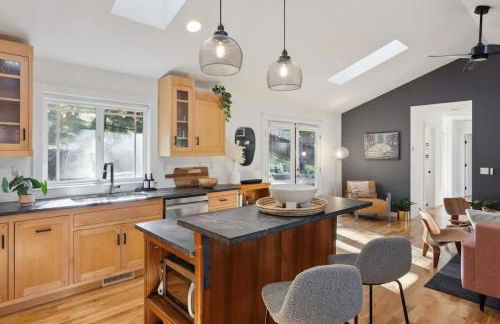 Ravenwood Wine County Retreat with Pool & Hot Tub - Foto 12