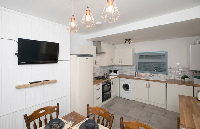 Arthouse Lovely Spacious 5 bed house - Foto 11