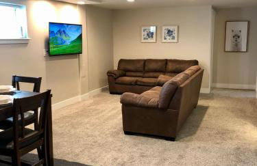 Cozy Getaway near SLC Airport & Downtown - 1st floor Apartment - Foto 19
