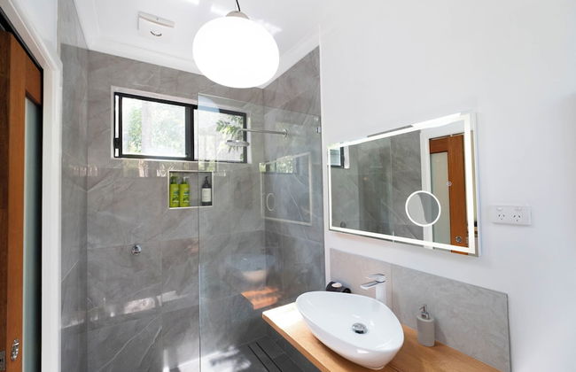 Airlie Beach Eco Cabins - Adults only - Photo 59