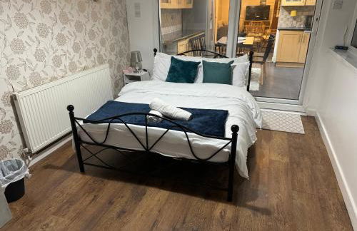 Cosy 5 Bedroom Central Birmingham - Photo 23