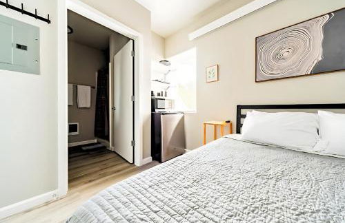 Cozy Micro Suite Unit 9 Sleeps 2 Minutes to Downtown - Foto 9